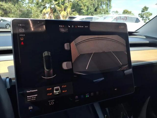 2022 Tesla Model 3 Rear-Wheel Drive