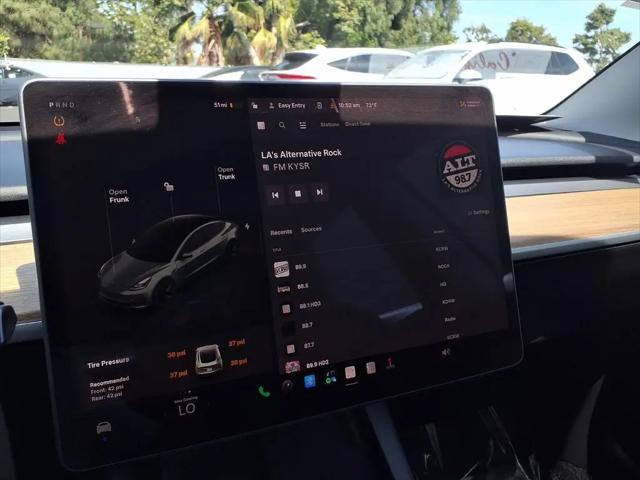 2022 Tesla Model 3 Rear-Wheel Drive