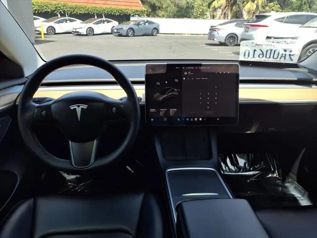 2022 Tesla Model 3 Rear-Wheel Drive
