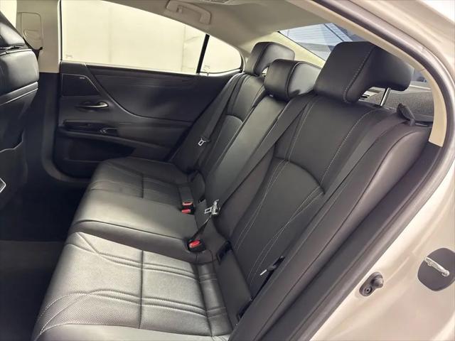 2024 Lexus ES 350 Luxury