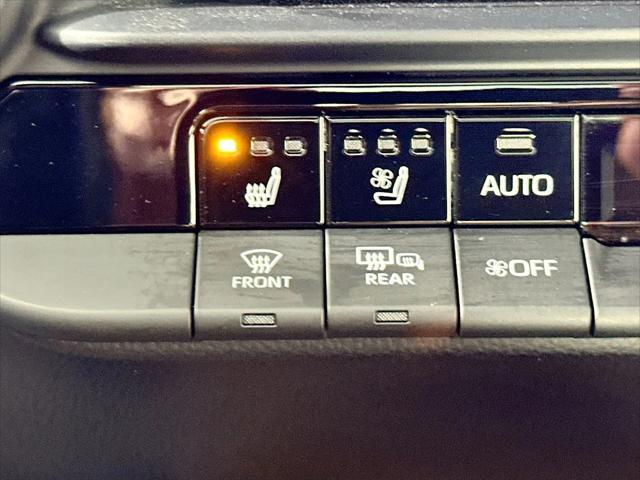 2025 Toyota Crown Signia Limited