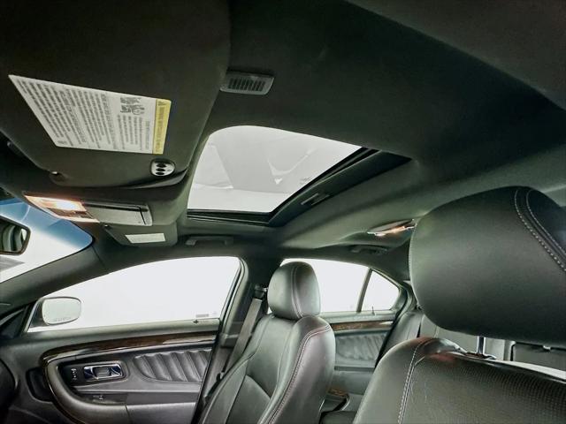 2017 Ford Taurus Limited