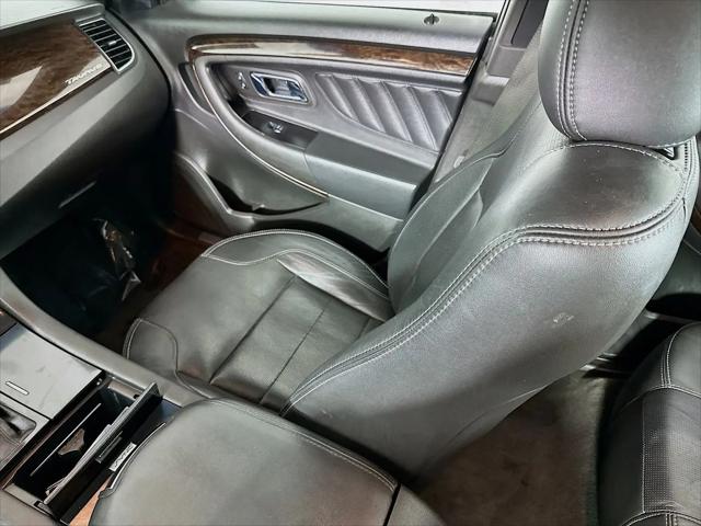 2017 Ford Taurus Limited