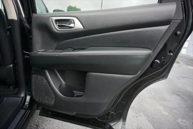 2020 Nissan Pathfinder SV 2WD