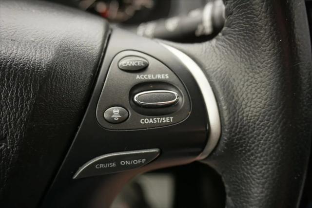 2020 Nissan Pathfinder SV 2WD