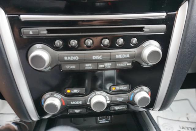 2020 Nissan Pathfinder SV 2WD
