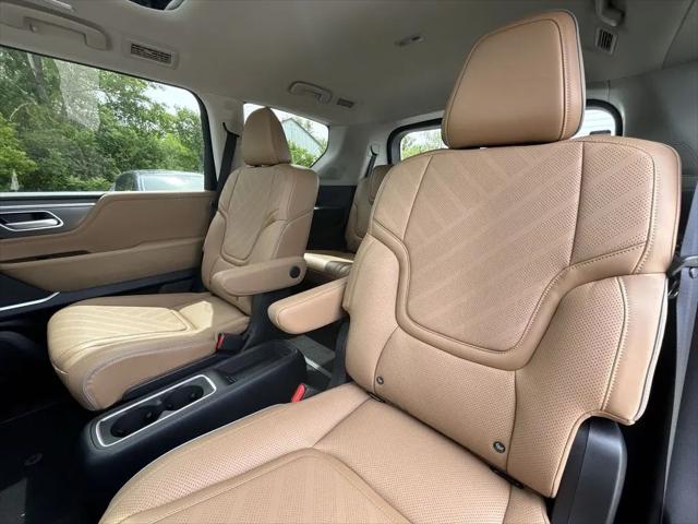 2026 INFINITI QX80 LUXE AWD