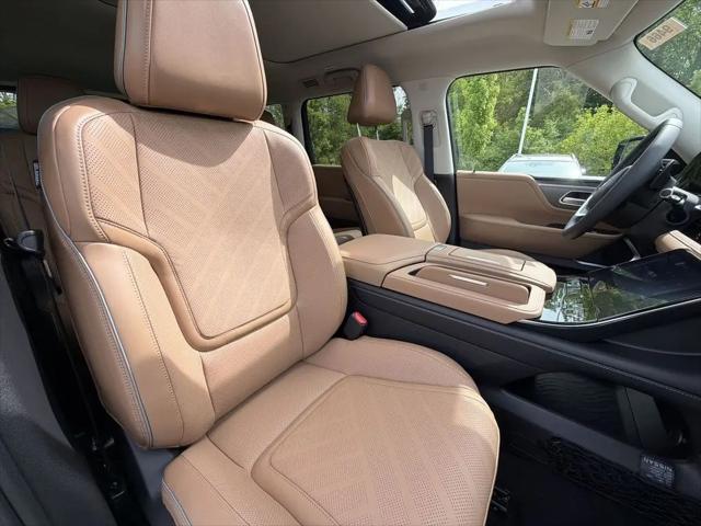 2026 INFINITI QX80 LUXE AWD