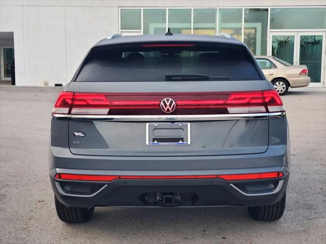 2026 Volkswagen Atlas Cross Sport SE with Technology