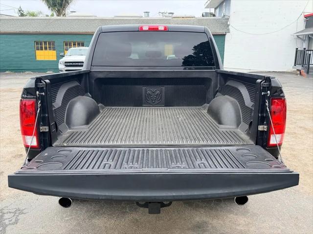 2017 Ram 1500 Express Crew Cab 4x2 5'7" Box