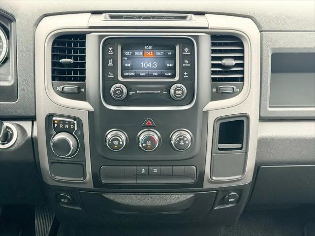 2017 Ram 1500 Express Crew Cab 4x2 5'7" Box