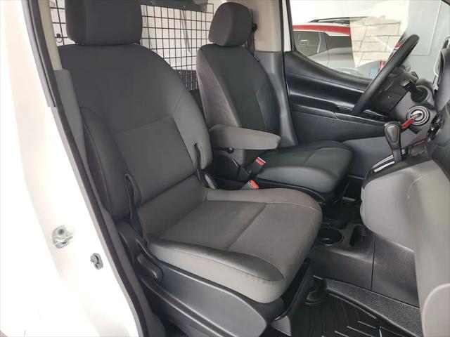 2021 Nissan NV200 Compact Cargo SV Xtronic CVT