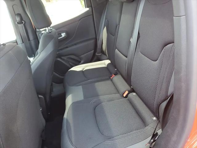 2022 Jeep Renegade Altitude 4x4