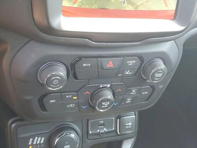 2022 Jeep Renegade Altitude 4x4