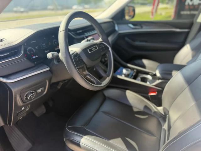 2023 Jeep Grand Cherokee Limited 4x2