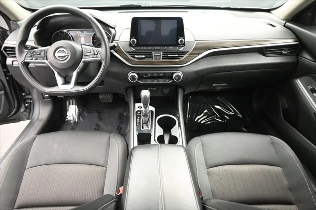 2024 Nissan Altima SV FWD