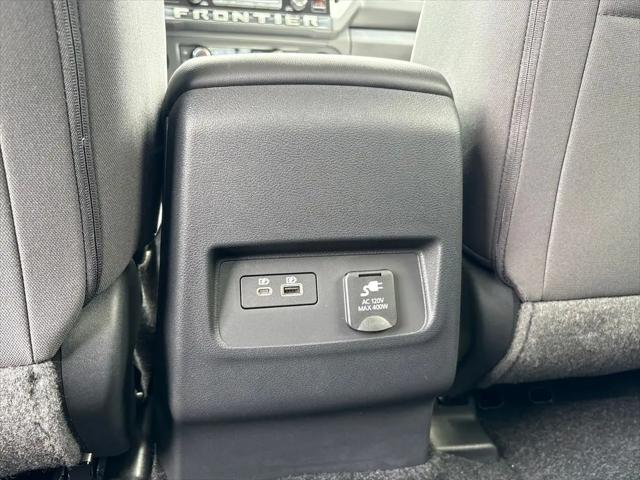 2026 Nissan Frontier Crew Cab SV 4x2