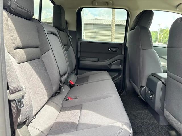 2026 Nissan Frontier Crew Cab SV 4x2