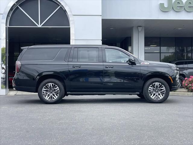 2025 Chevrolet Suburban 4WD Z71