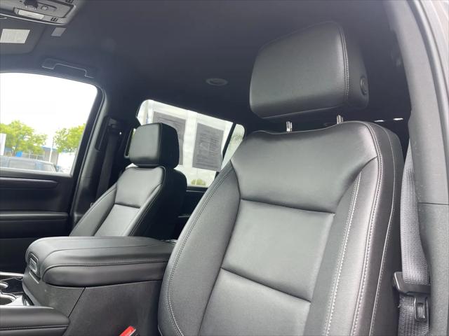 2025 Chevrolet Suburban 4WD Z71