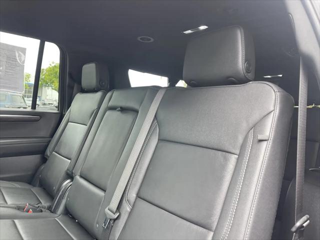 2025 Chevrolet Suburban 4WD Z71