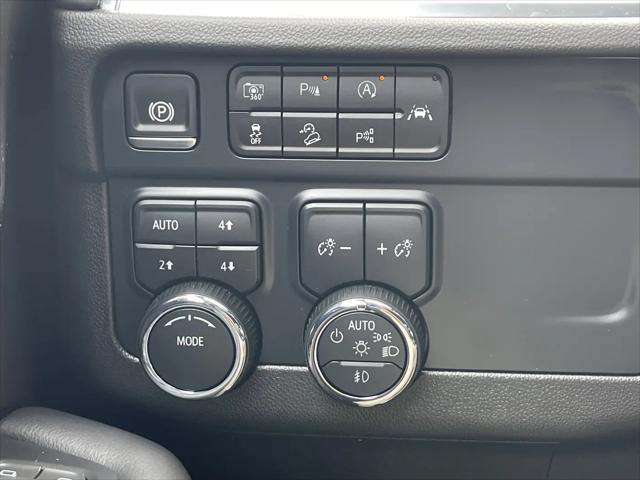 2025 Chevrolet Suburban 4WD Z71