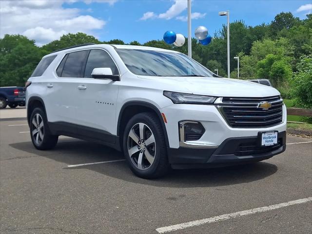 2023 Chevrolet Traverse AWD LT Leather