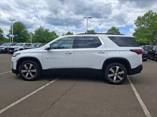2023 Chevrolet Traverse AWD LT Leather