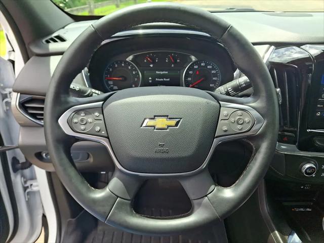 2023 Chevrolet Traverse AWD LT Leather