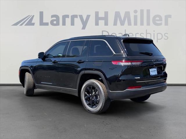 2026 Jeep Grand Cherokee Altitude 4x4