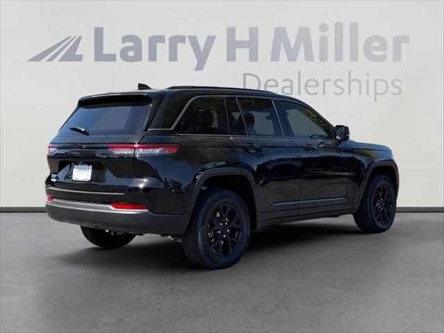 2026 Jeep Grand Cherokee Altitude 4x4