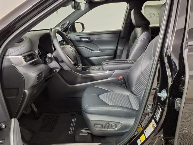 2026 Toyota Highlander XSE