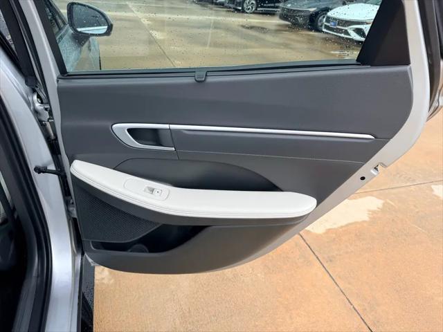 2024 Hyundai Sonata Hybrid Limited