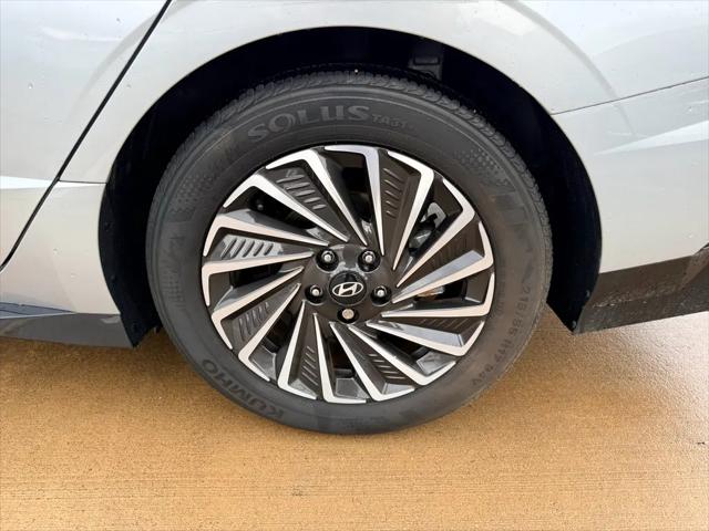 2024 Hyundai Sonata Hybrid Limited