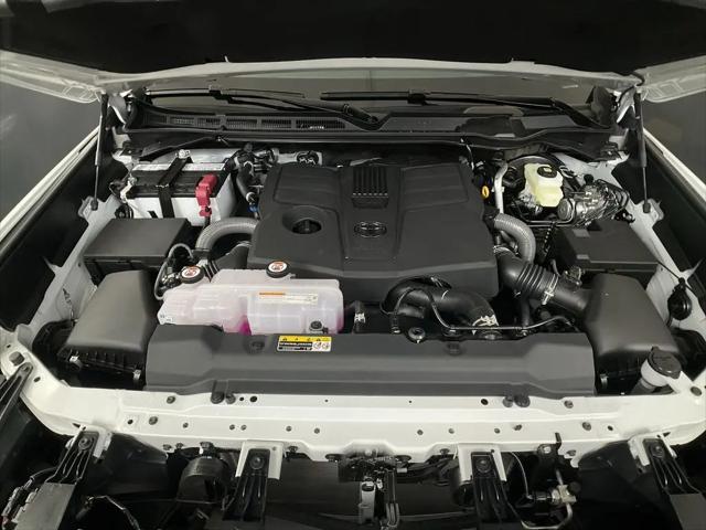 2026 Toyota Tundra Platinum CrewMax 5.5' Bed