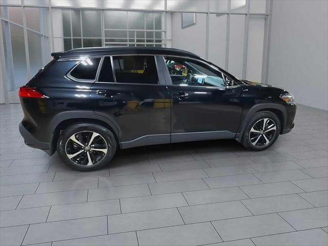 2025 Toyota Corolla Cross Hybrid XSE