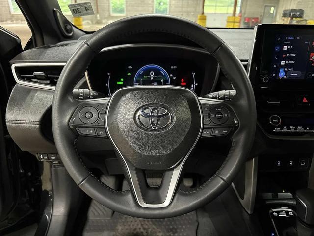 2025 Toyota Corolla Cross Hybrid XSE