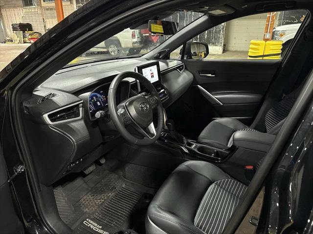 2025 Toyota Corolla Cross Hybrid XSE