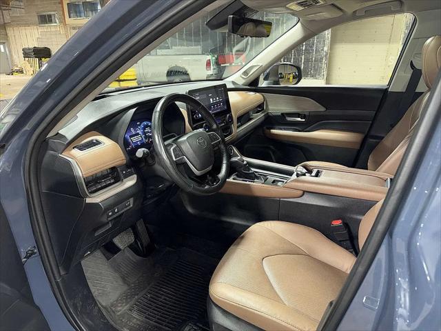 2024 Toyota Grand Highlander Platinum
