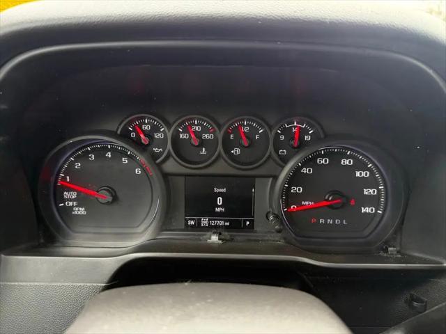 2021 Chevrolet Silverado 1500 4WD Crew Cab Short Bed Custom