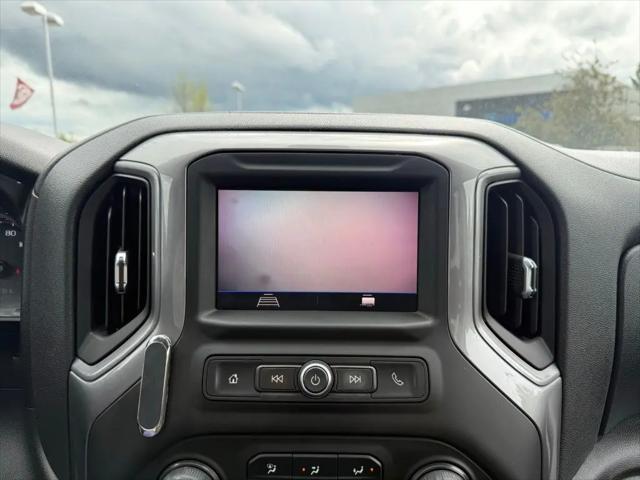 2021 Chevrolet Silverado 1500 4WD Crew Cab Short Bed Custom
