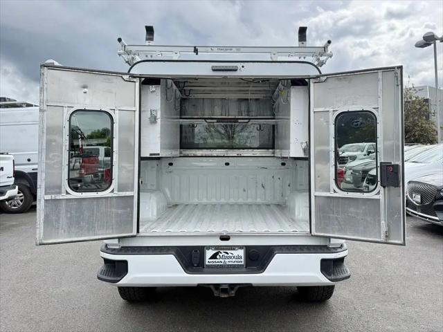 2021 Chevrolet Silverado 1500 4WD Crew Cab Short Bed Custom