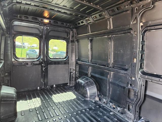 2025 Ram ProMaster 2500 Cargo Van Tradesman High Roof 159" WB w/Pass Seat