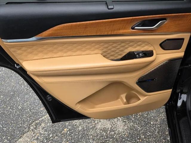 2022 Jeep Grand Cherokee L Summit Reserve 4x4