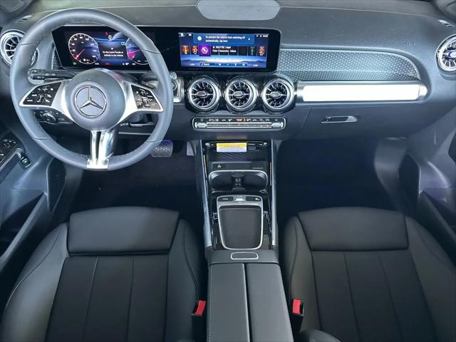 2026 Mercedes-Benz GLB 4MATIC