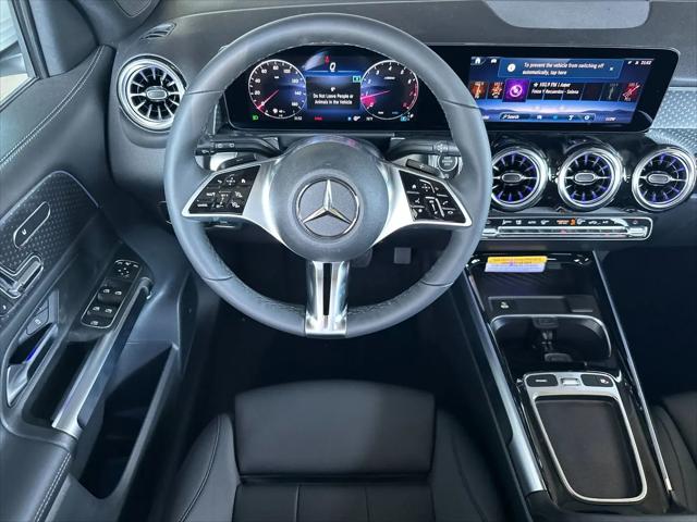 2026 Mercedes-Benz GLB 4MATIC