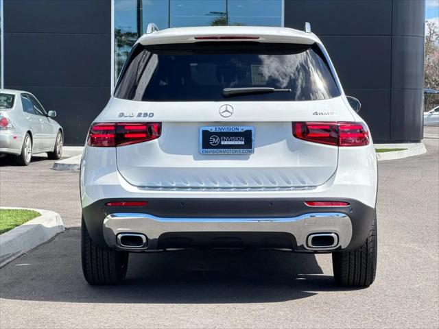 2026 Mercedes-Benz GLB 4MATIC