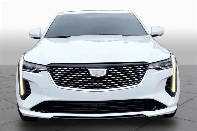 2022 Cadillac CT4 Luxury