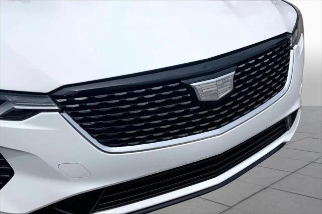 2022 Cadillac CT4 Luxury