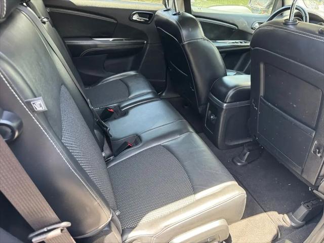 2020 Dodge Journey Crossroad